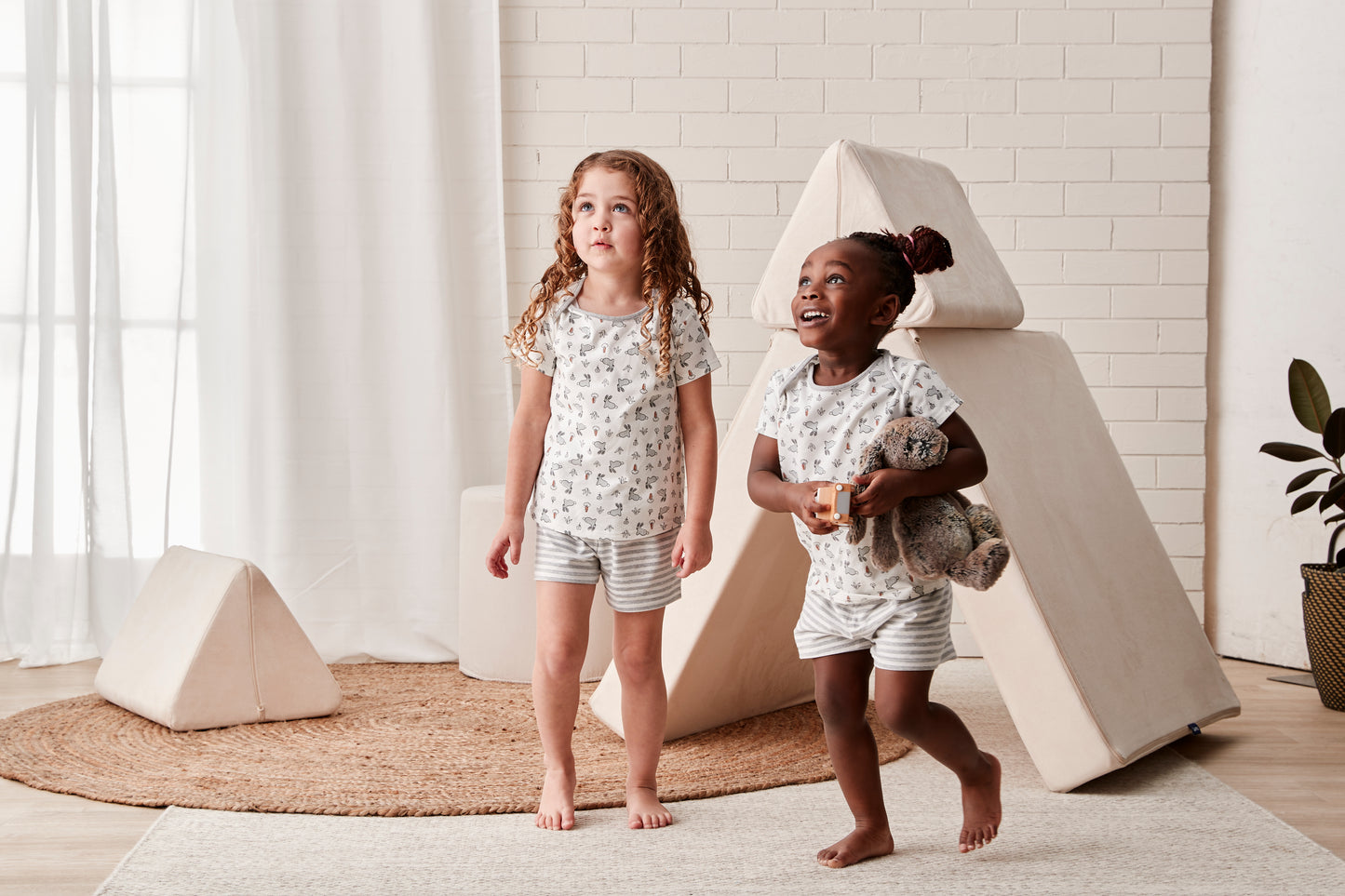 Ensemble de pyjama à manches courtes et imprimé lapin Love To Dream™ pour enfants