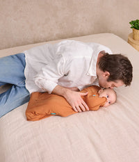 Gigoteuse Swaddle Up™ 2.5 TOG Coton Noisette Étoile Matelassée