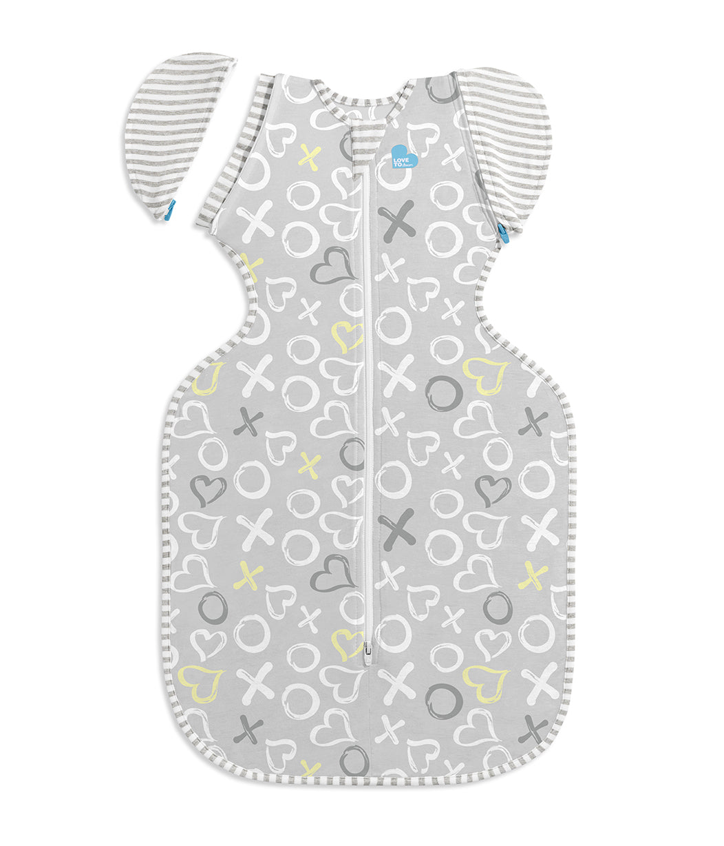 Swaddle Up™ Sac d'emmaillotage transitionnel Bambou Gris clair Bisous