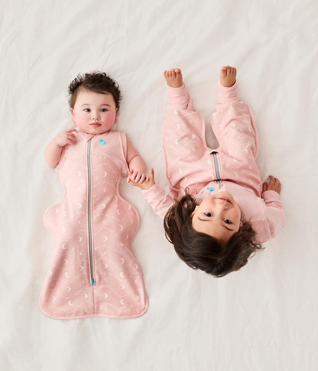 Swaddle Up™ Übergangspucksack 1.5 TOG Baumwolle Altrosa Mond und zurück