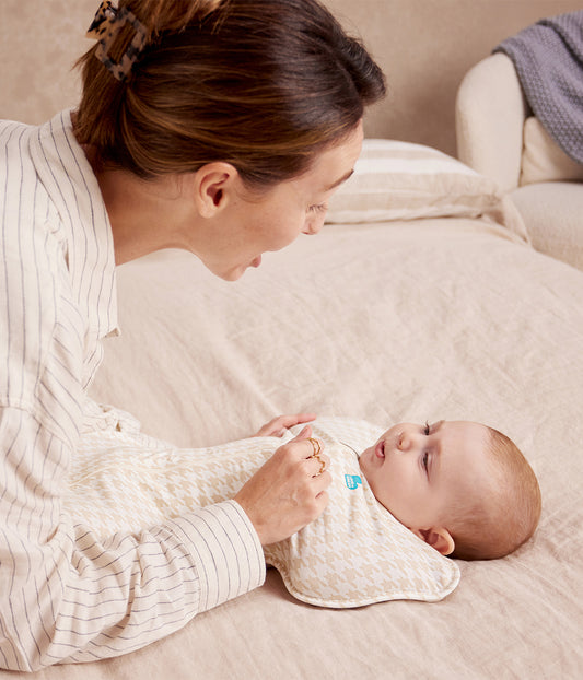 Swaddle Up™ Gigoteuse d'emmaillotage 1.0 TOG Coton Beige Pied-de-poule