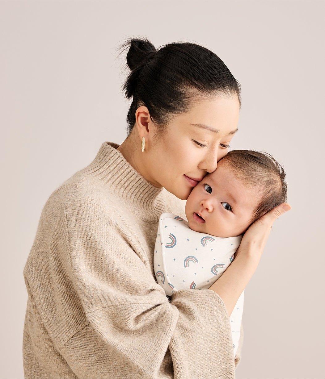 Gigoteuse Swaddle Up™ pour bébé, 1.0 TOG, coton blanc, Rêve Arc-en-ciel