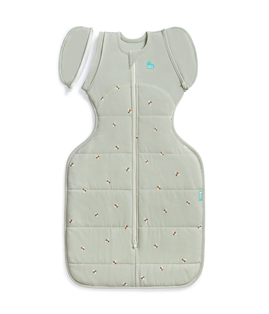 Swaddle Up™ Sac d'emmaillotage transitionnel en coton 2,5 TOG Olive Bees